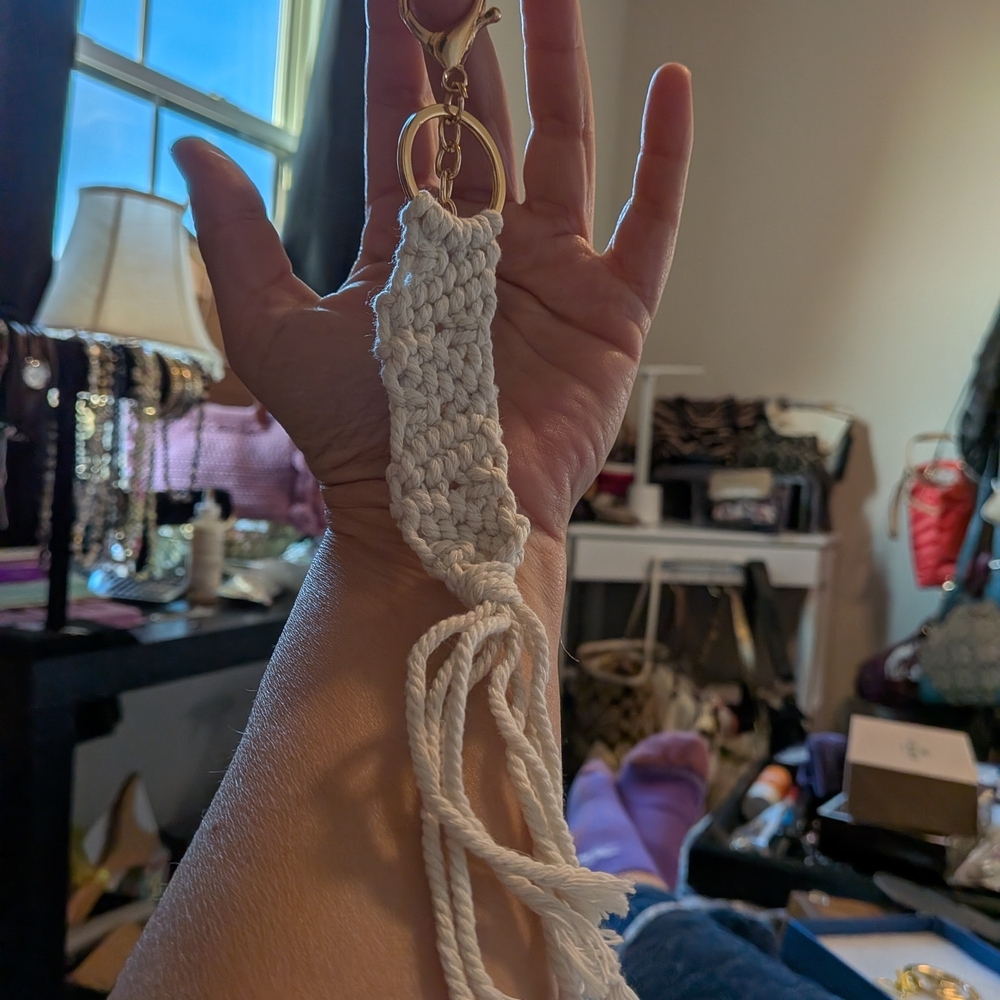 Macrame‎ Handmade By Gigi Cream  Keychain Bag Charm